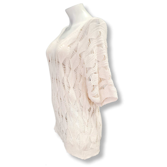 Pullover in Häckelopitk mit Halbarm und V-Ausschnitt in der Farbe Vanille