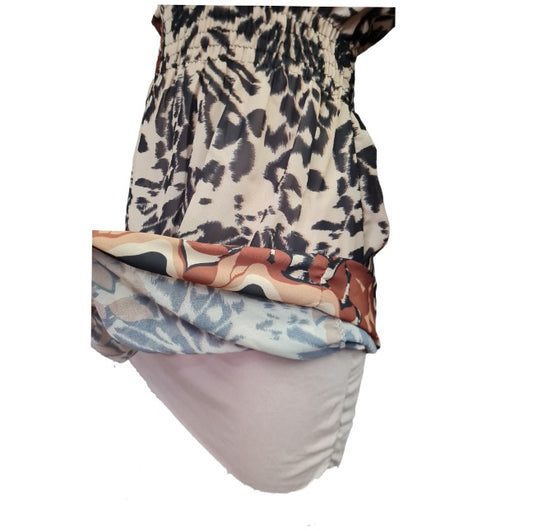 hier sieht man das Innenleben bzw. Futterstoff . Beige und blickdicht