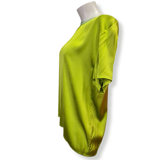 Seidiges T-Shirt in Kiwigrün mit Bündchen